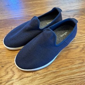 Allbirds Women's Wool Loungers in Navy/White, Size 6